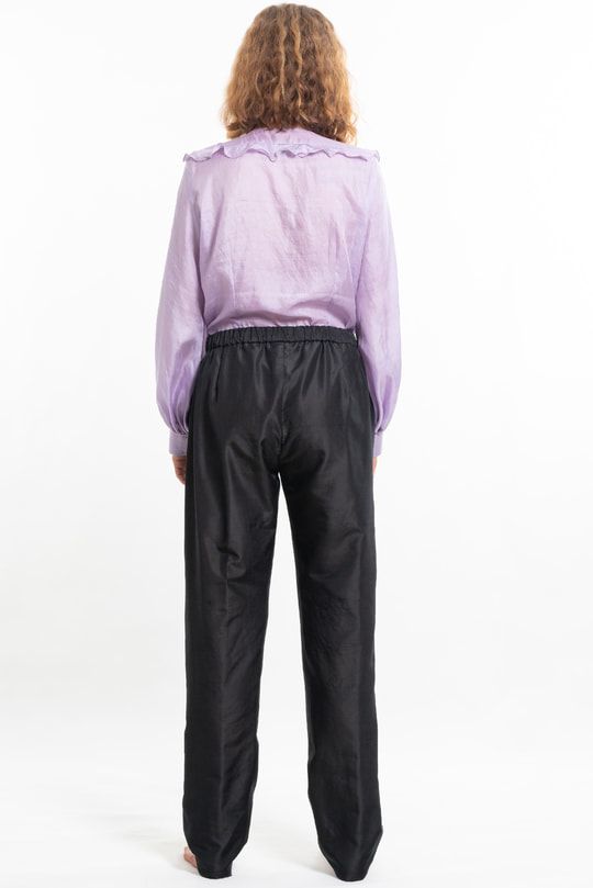 black trousers in natural silk, elastic waist and side pockets, back