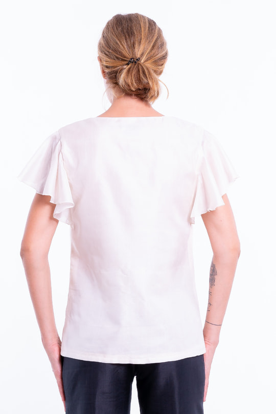 white natural silk top with short sleeves, V neckline, fully lined, fairtrade certified