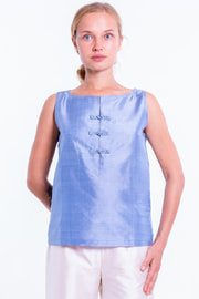 blue natural silk top with Mao buttonholes